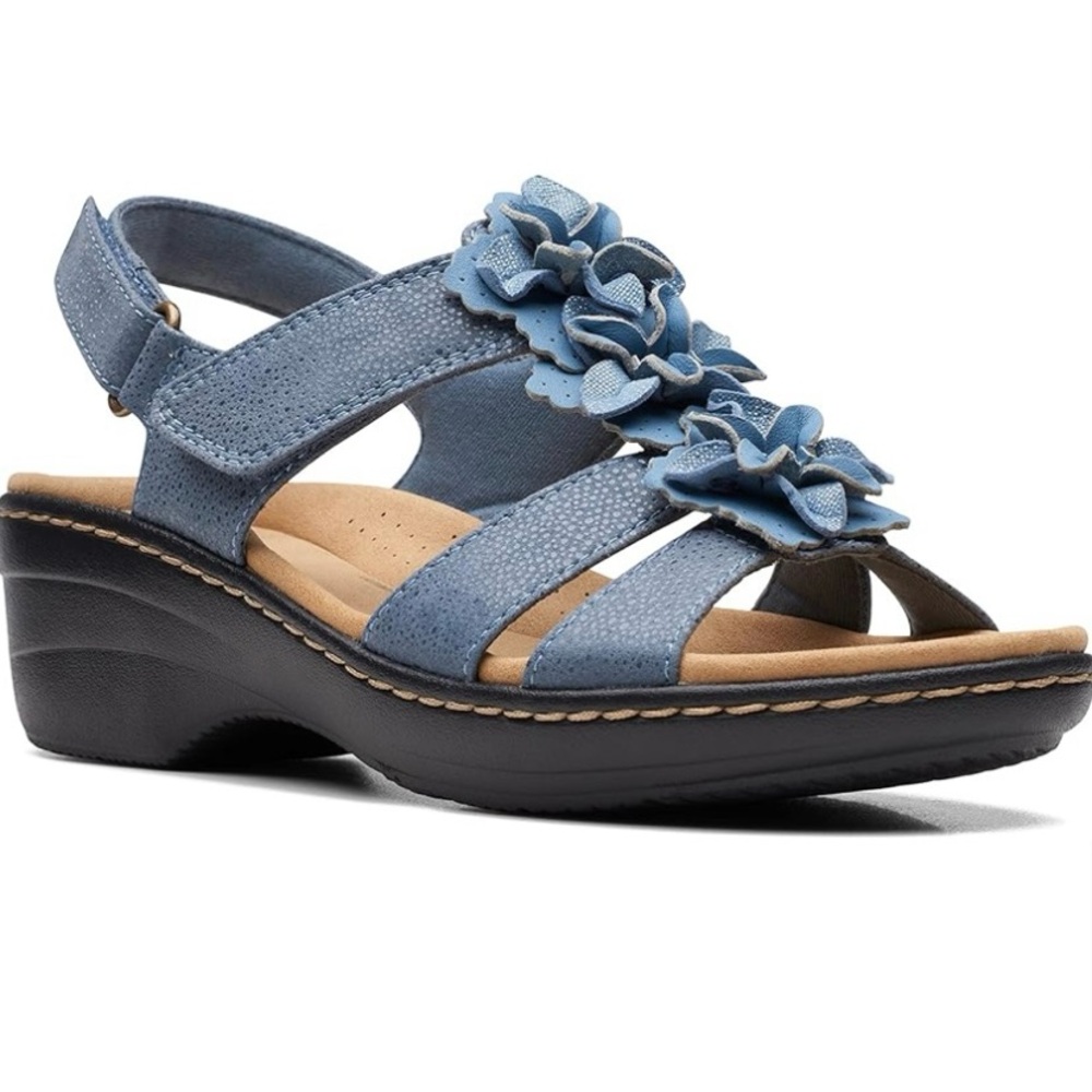 Women's Clark’s Blue Floral Sandals